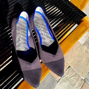 Rothy’s pointy toe flats size 8, metallic